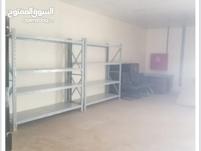 مخزن ادوية جديد مجهز و مرخص من وزارة الصحة