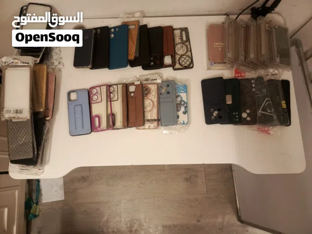 متوفر عندي 55 كفر هاتف من مختلف الانواع بحالة الوكالة
