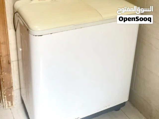 غسالة يدوية بحالة جيدة