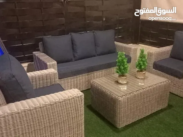 اطقم رتان ومراجيح وعشب بلبل
