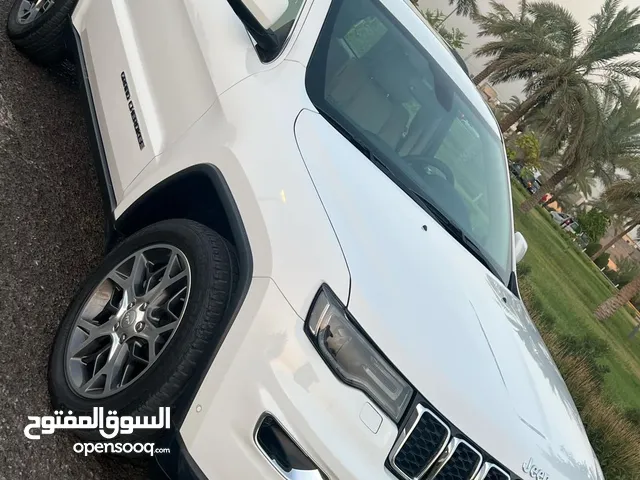 Used Jeep Grand Cherokee in Baghdad