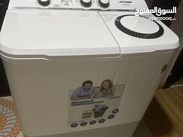 Semi-automatic washing machine in excellent condition for sale