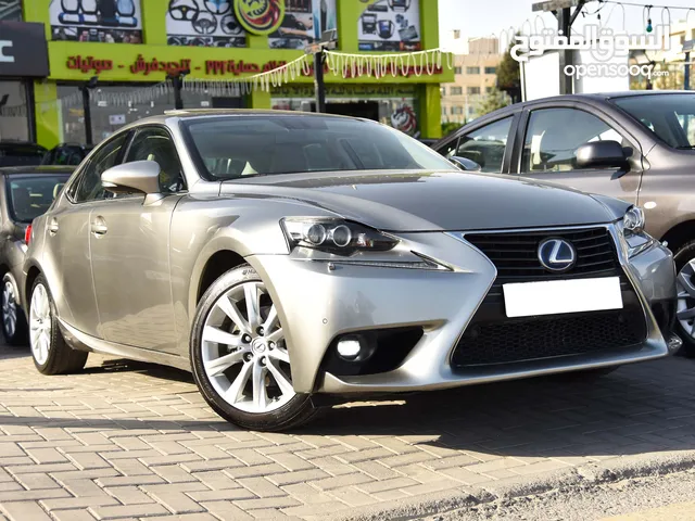 Used Lexus IS in Amman