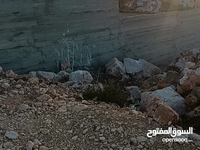 ارض تصلح لانشاء اسكان او فيلا