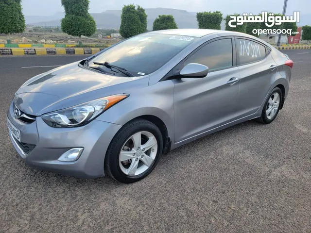 Used Hyundai Elantra in Sana'a