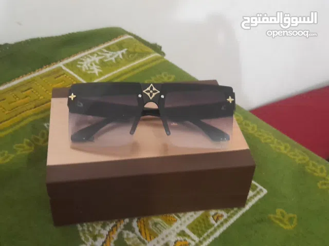 نضارات Louis Vuitton