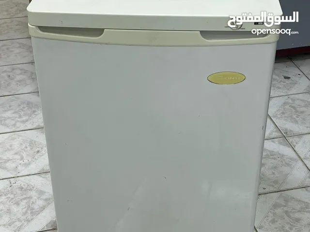 التواصل واتس فقط