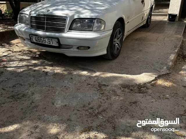 مرسيدس c220