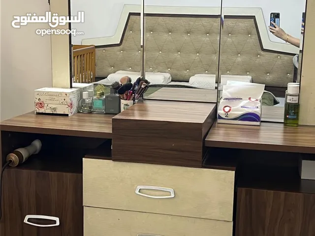غرفة نوم للبيع