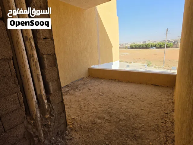شقة عظم للبيع القوارشة خلف الفروسية