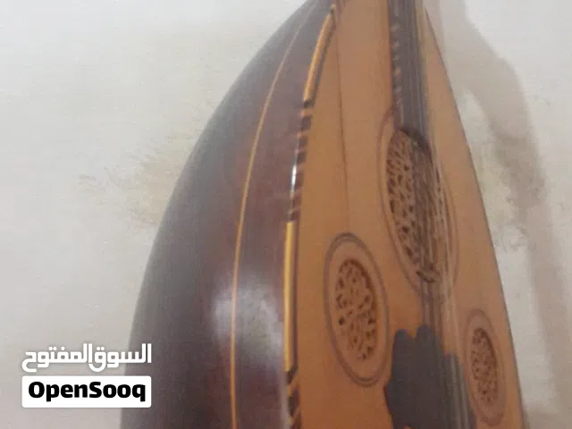 عود عراقي سيسم هندي صناعه الاسطه الكبير كريم الفضل سنه الصنع نوع الخشب سيسم