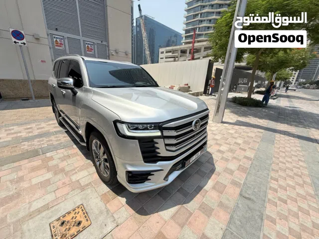 TOYOTA LAND CRUISER VXR TWIN TURBO FULL OPTION