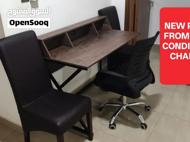 Study Table with 3 Chairs – Excellent Condition
