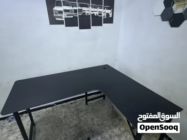 طاولة جيمنج فل كاربون فايبر