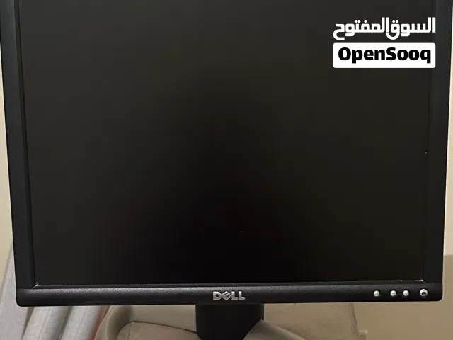 شاشة كمبيوتر بحالة ممتازه