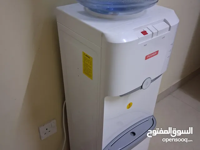 Water heater and cooler in very good condition, used only for 15 days