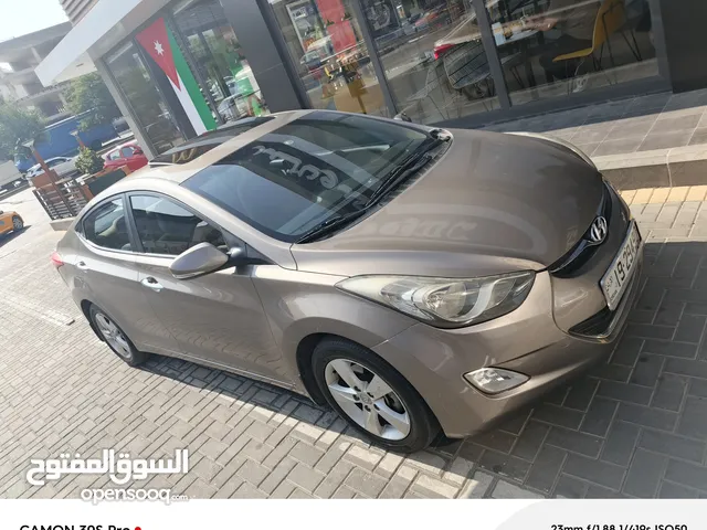 Used Hyundai Elantra in Irbid