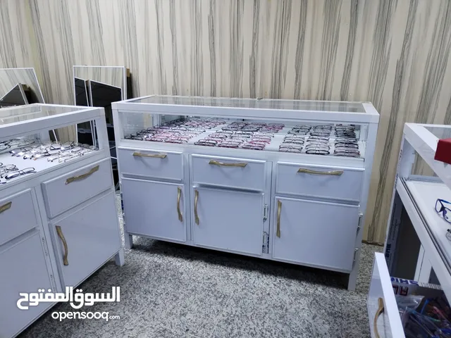 عارضات مستعمل نظيف جداً