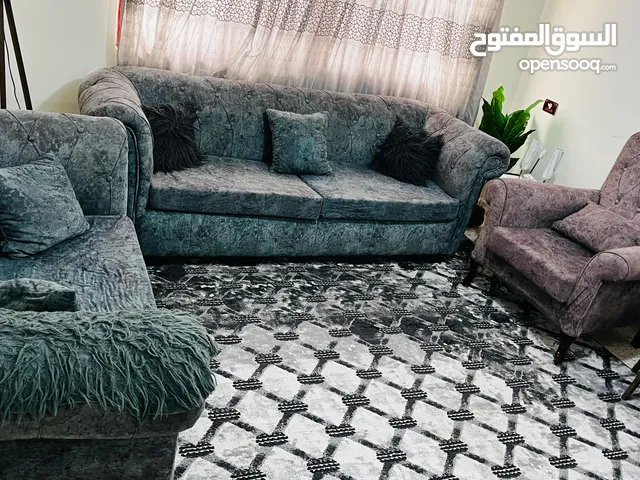 مجلس مضافهه ثقيل جداا سبب البيع سفر