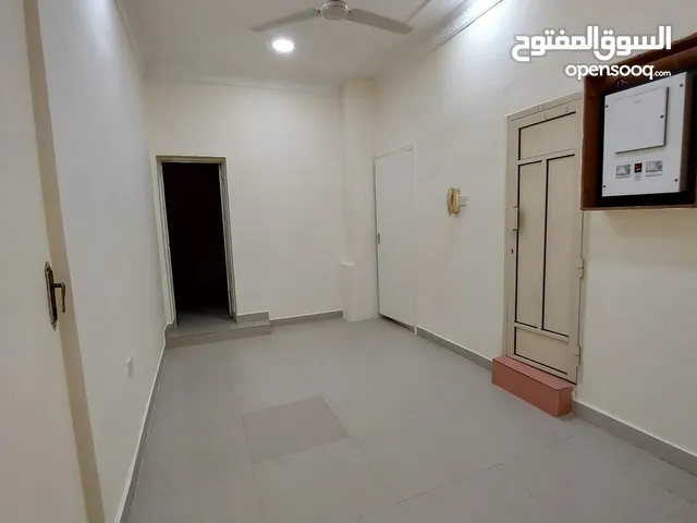 BHD160,/2 Bed/2 Bath/115 Sq. Meter/ Family Only/ In Isa Town/Without EWA