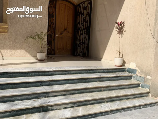 660 m2 More than 6 bedrooms Villa for Sale in Tripoli Ghut Shaal