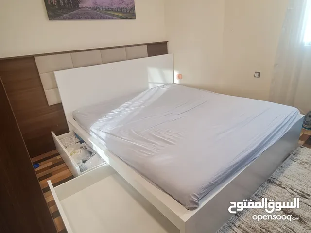 White bed for sale