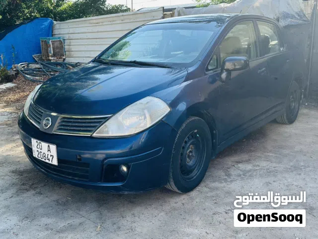 2009 نيسان فيرسا SV