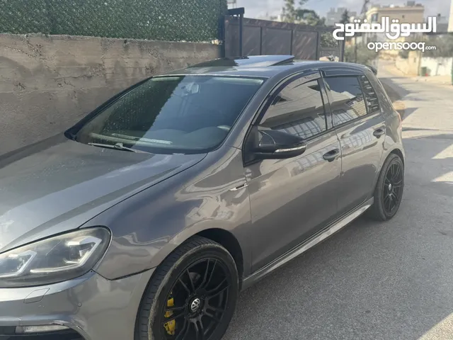 قولف 1600 بنزين اتومات مطقمه آر