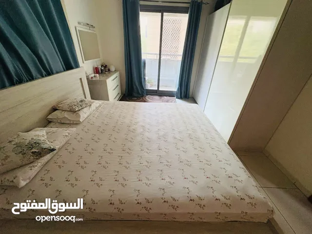 BEDROOM SET SELLING SEPARATE PEICES TOO (negotiable price)