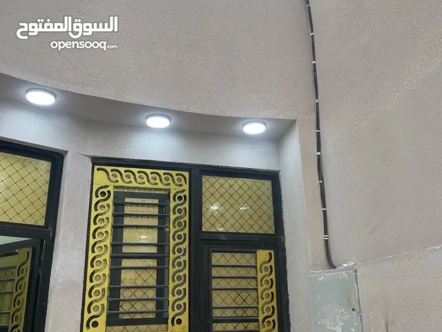180 m2 2 Bedrooms Villa for Sale in Basra Abu Al-Khaseeb