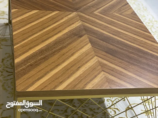 طاولة ضيافه