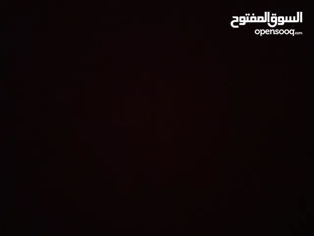 مطلوب بانشي ماتهم حالته ( يفضل بدون لحيم ) خمسه صفر واحد واحد ثلاثه اثنين سبعه صفر