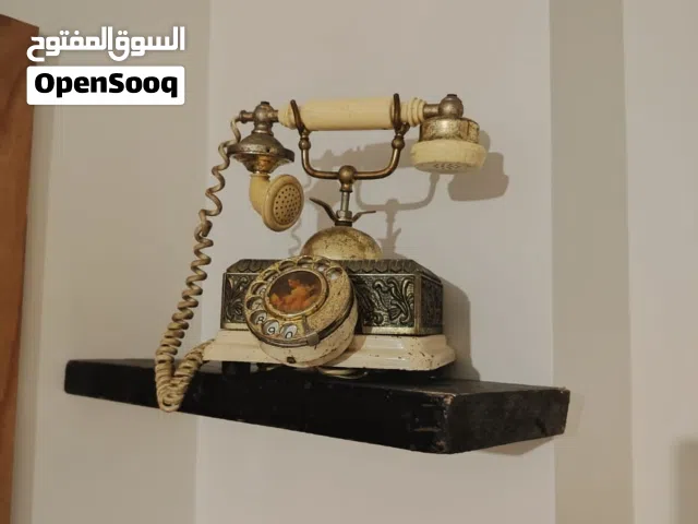 تلفون ارضي نحاس قديم