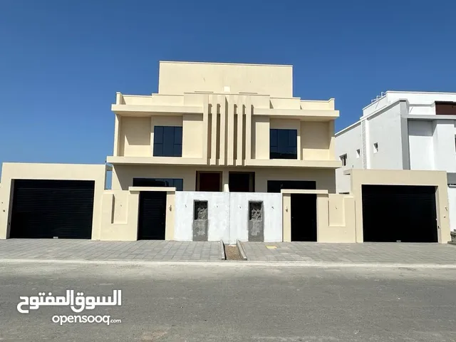 386m2 5 Bedrooms Villa for Sale in Muscat Al Maabilah