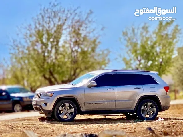 cherokee 2013 look 2014 v8 ajnbe tsjilo