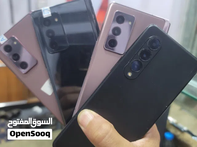 Samsung Galaxy Z Fold 2 256 GB in Sana'a