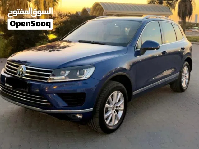 2015 فولكسفاغن طوارق Standard