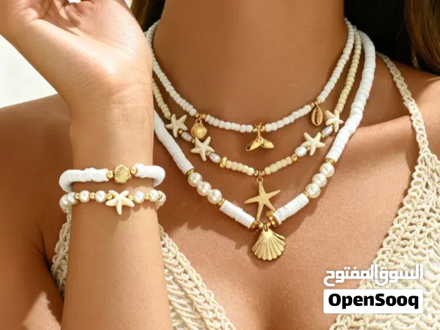 سوار وقلادة