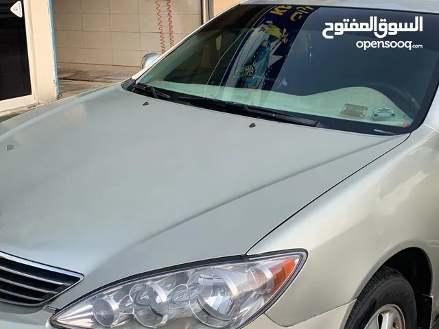 كامري 2005ملكيه 11شهر قابله لل نقل مطلوب 7500