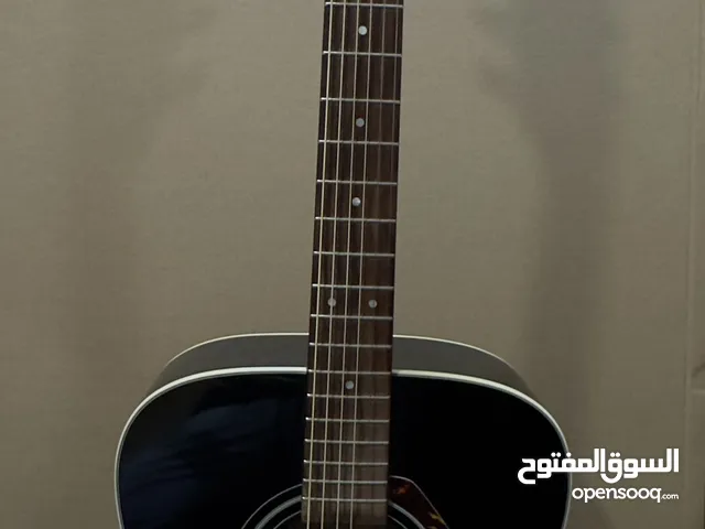 قيتار ياماها