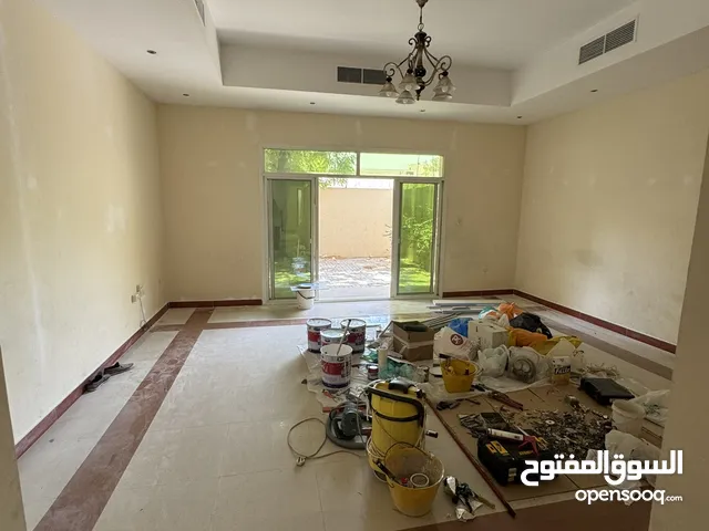 4 bedroom villa for rent in MIRDIF