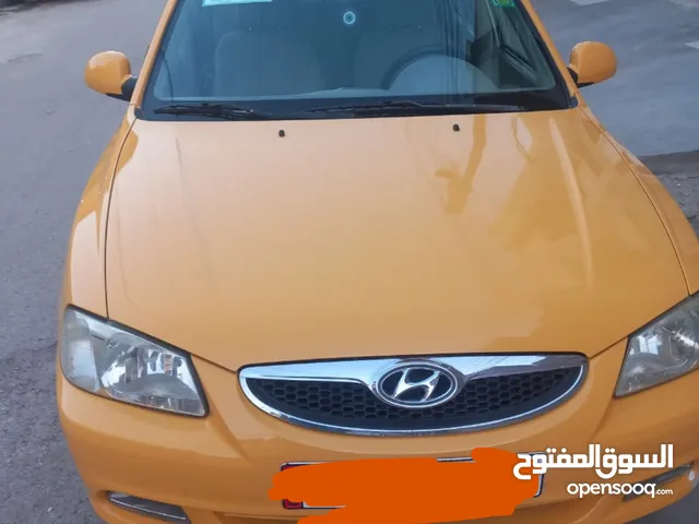 سيارة هيونداي فيرنا