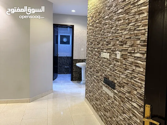 192 m2 3 Bedrooms Apartments for Rent in Al Riyadh Al Munsiyah
