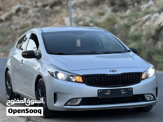 سيراتو ديزل الاقتصاديه جداً اوتوماتيك ترخيص 17 يد اولى بسعر ممتاز