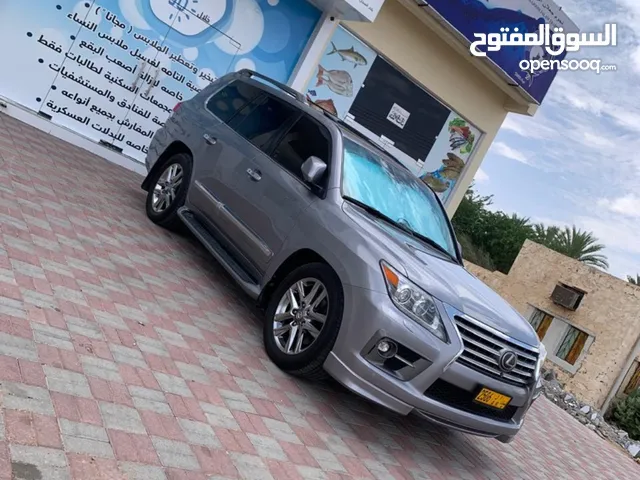 لكزس موديل 2010 LX570 وكاله بهوان مستخدم الثالث نظيف جداً مع تغير شكل 2015 ماشي 280الف