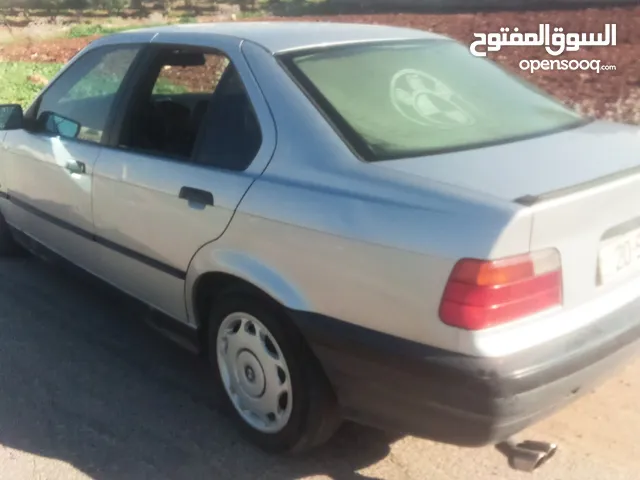 BMW 3 Series 318 in Zarqa