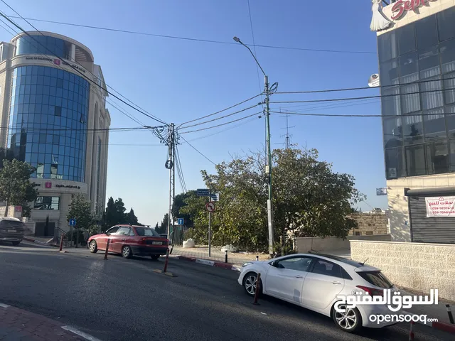مكتب للايجار بالقرب من بنك فلسطين عين مصباح