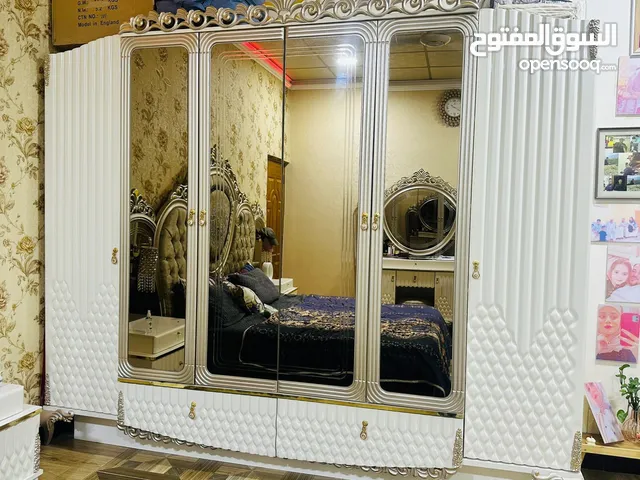غرفة نوم تركي مستعمل نظافة 99%للبيع السعر بي مجال
