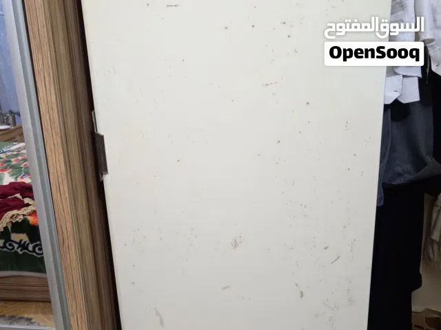 فريز كامل اربع جرار. ورفين للبيع