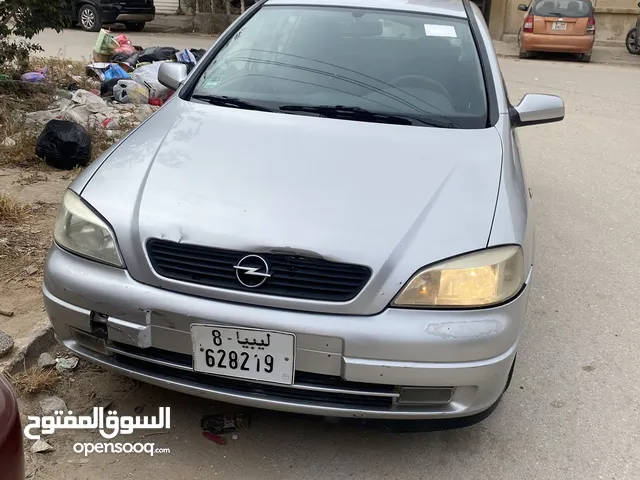 Opel Astra 2000 in Benghazi